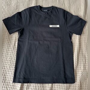 JACQUEMUS Tshirt